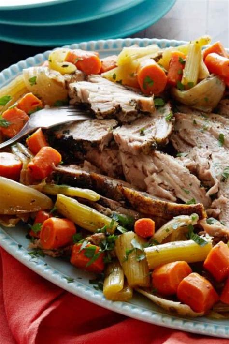 Delicious Slow Cooker Pork Shoulder Roast With Vegetables Easy