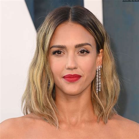 Jessica Alba Net Worth A Hollywood Success Story Holliwood Life