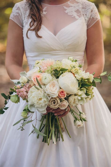 Pizza haus ist ab sofort gemeinsam mit grillos im selben gebäude in der bredstedter strasse 14 ansässig. Rich Bell Photography | Rebecca and Andy