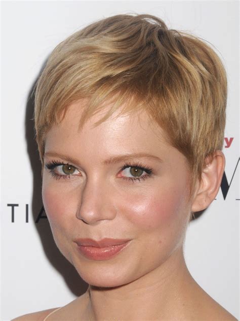 Pixie Haircuts For Women With Round Face In 2023