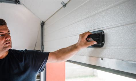 Often this is in the form of a small key near your garage door. 3 Easy Ways to Lock Garage Door from Inside