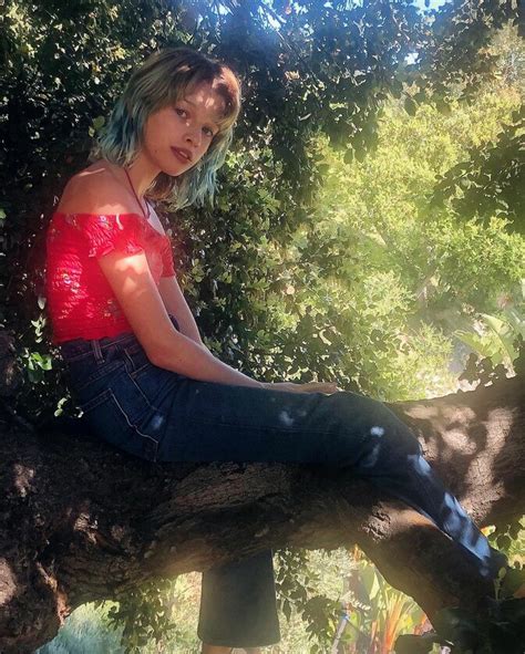 She Climbs Trees R Everandersonfans