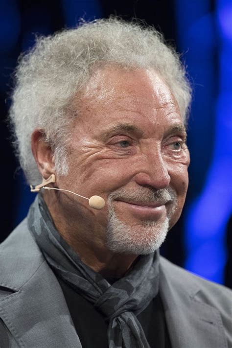 Born in 1940 in glamorgan, south wales, jones rocketed to international fame after the massive success of. Sir Tom Jones moved to London to fulfil his late wife's dying wish | Celebrity News | Showbiz ...