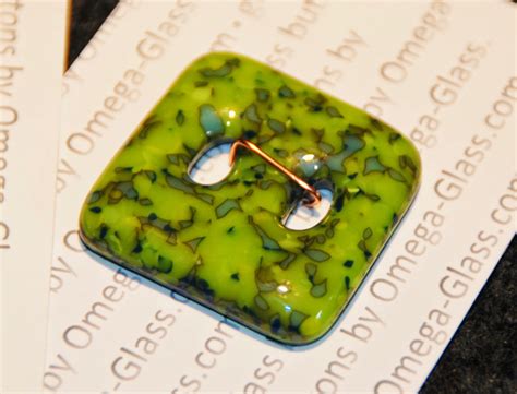 Omega Glass Fused Glass Art That S Ridiculously Cool Create A Personal Look With Fused Glass