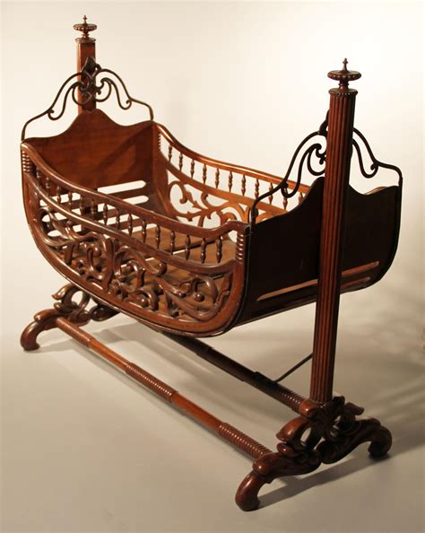 vintage cradle | Cunas antiguas, Decoracion de muebles