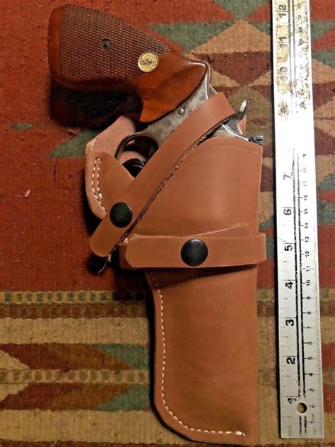 Hunting And Archery Sports And Outdoor Recreation Western Leather Field
