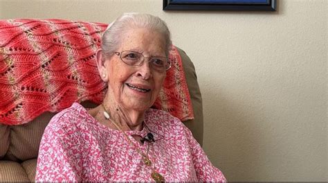 104 Year Old Texas Woman Recounts Her Long Life