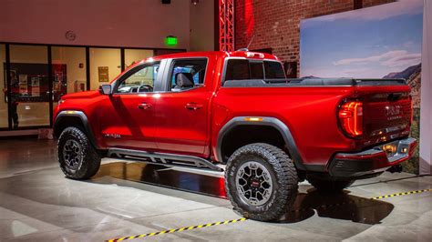 2023 Gmc Canyon At4x First Look Autotraderca