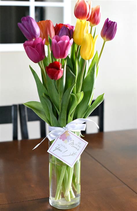 Select a beautiful pastel arrangement or pretty orchid which will last longer. Mother's Day Flowers Gift Tags - Fun-Squared