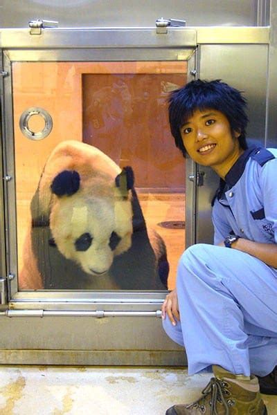 Happy Birthday Jia Jia Worlds Oldest Giant Panda Turns 37 And Sets