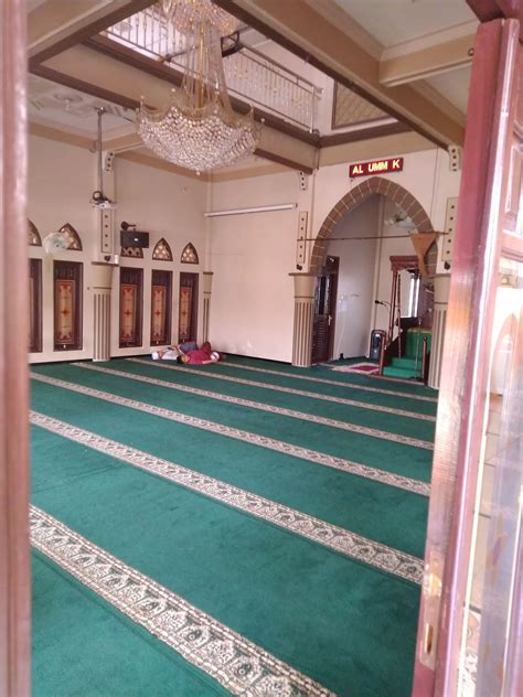 Má už pěknou patinu, ale funguje naprosto bez problémů. Al-Umm, Bagian dari Yayasan Islam Radikal di Kota Malang ...