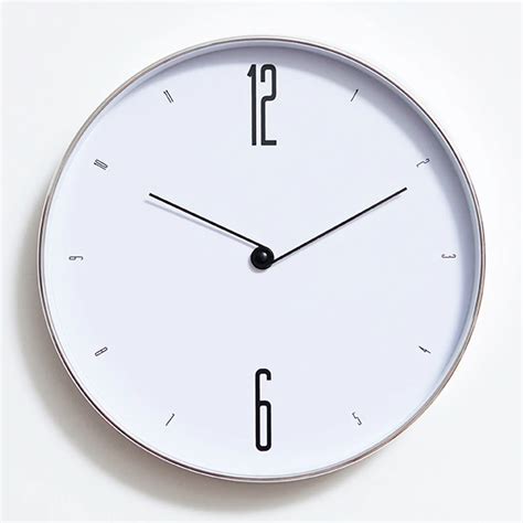 Nortic Simple Wall Clock Modern Design Elegant Clocks Creative European