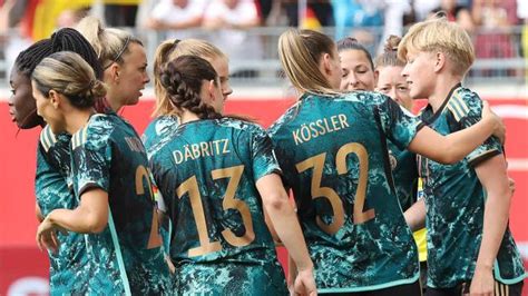 DFB Frauen Gewinnen WM Test Gegen Vietnam