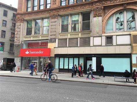 Santander bank branches or atms in bronx, new york. EV Grieve: A Santander Bank branch opens today on 13th and ...