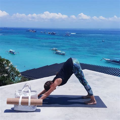 Ocean Lovers Yoga Retreat Serenity Yoga Lembongan Nusa Lembongan