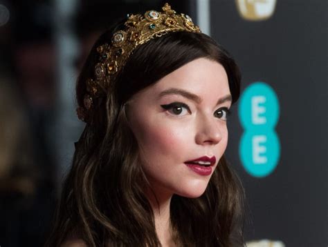 The Best Beauty Looks From The 2018 Baftas Metro