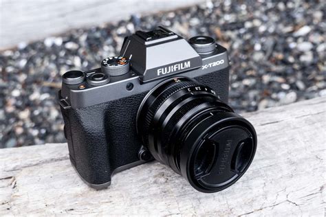 Follow my social media accounts facebook: Fujifilm X-T200 review | Best Buy Blog