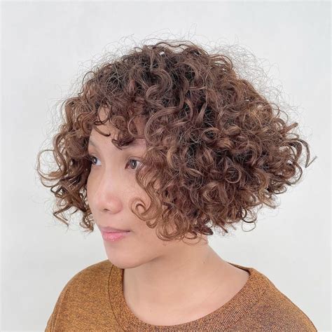 Cutest Short Curly Bobs For Curly Hair Girls
