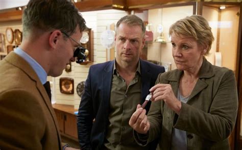 Aus wikipedia, der freien enzyklopädie. Marie Brand und der Duft des Todes: Trailer & Kritik zum ...