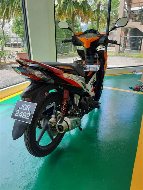 This is one barebones commuter underbone motorcycle is the premier choice for the people of the philippines for all their daily commute needs. Honda Wave Dash 110 Repsol - Beli Motor Honda Melalui ...