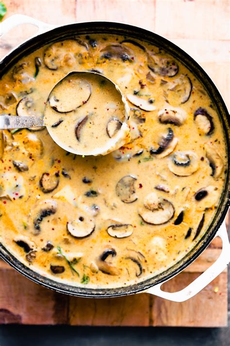 Simple crock pot cream of asparagus soup recipe. Creamy Vegan Mushroom Soup | dairy free, gluten free | Cotter Crunch