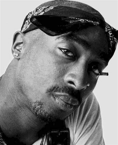 Tupac Shakur Tupac Pictures Tupac Photos Tupac