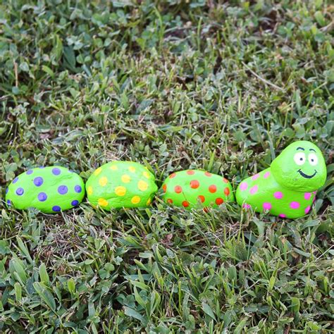 Caterpillar Rocks for Your Garden | Crafts, Painted rocks, Rock