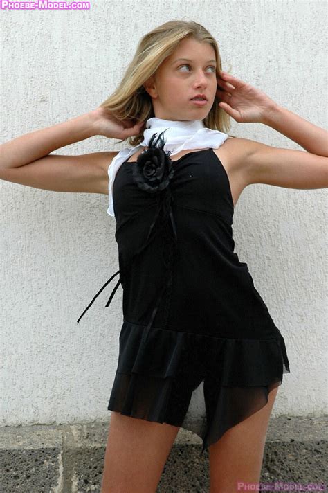 Phoebe Model Set Fashionblog