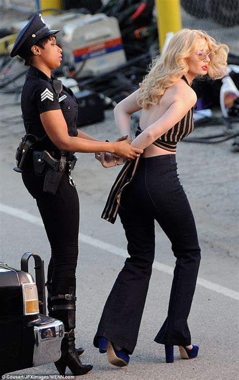 Iggy Azalea And Jennifer Hudson Play Cops And Robbers In New Music Video Daily Mail Online