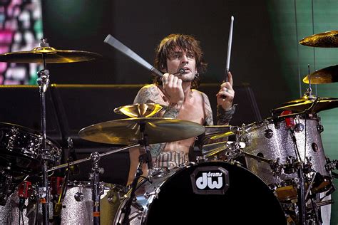 Tommy Lee Drum Solo Video History 30 Years Of Insane Stunts
