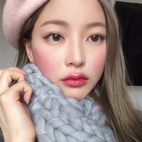 The Best Rosy Winter Makeup Inspiration Photo On The Internet Makeup