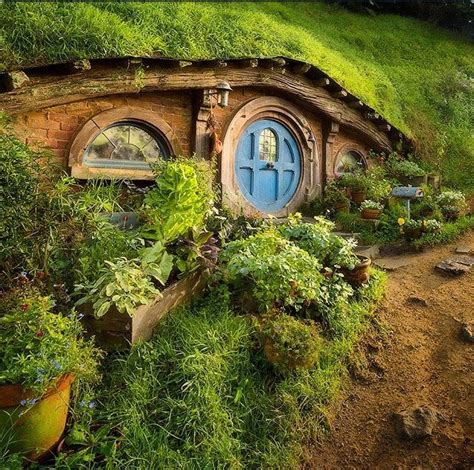 Hobbiton Cob House Tree House Casa Dos Hobbits Hobbit Garden