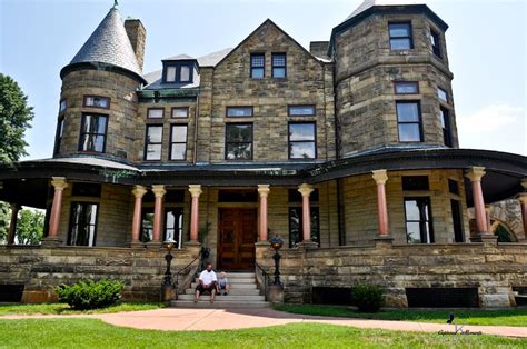 Maymont Is A 100 Acre Victorian Estate Located At 2201 Shields Lake