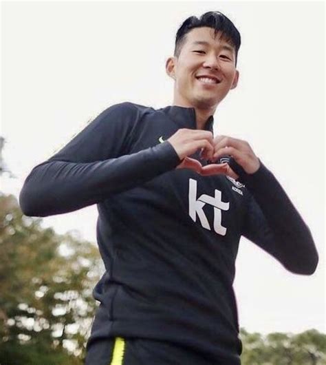 Heung Min Son💕 Jogadores De Futebol Futebol Atleta