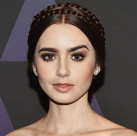 Pin By Diana Lozano On Lily Collins Dark Hair Pale Skin