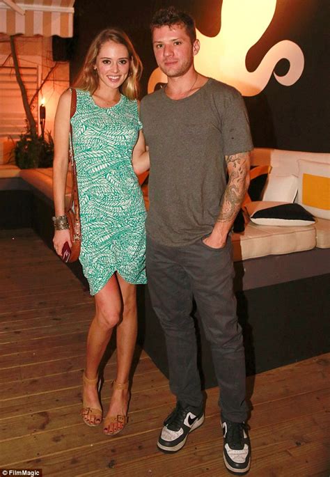 Ryan Phillippe And Girlfriend Paulina Slagter Enjoy Romantic Dinner