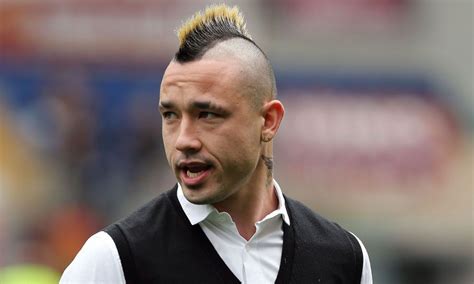 Quand et où radja nainggolan est né? Pin by Жданова Мария Андреевна on Nainggolan | Cool ...