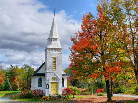 Why Everyone Should Visit Sugar Hill New Hampshire