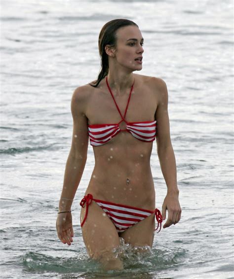 Keira Knightley Showing Off That Tight Body HD Porn Pics