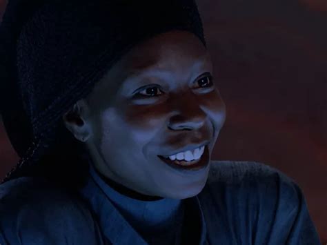 Patrick Stewart Invites Whoopi Goldberg To Reprise Guinan Role In Star