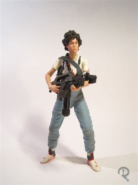 Action Figures Ellen Ripley Flame Thrower Series 5 7 Neca Aliens Lt