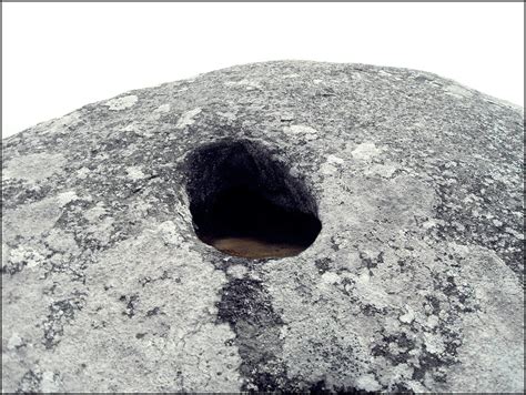 água Mole Em Pedra Dura