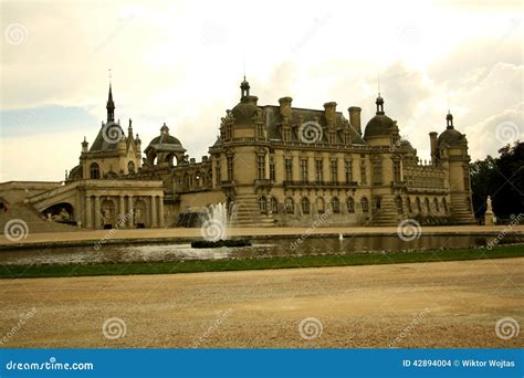 Chateau De Chantilly France Editorial Stock Image Image Of Bond