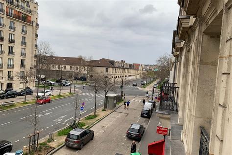 París es la personificación de la sofisticación, trayendo millones de visitantes el estilo de parís se nota en la mayoría del alojamiento de la ciudad. Apartamento en alquiler Avenue de Lowendal, Paris | Ref 19345