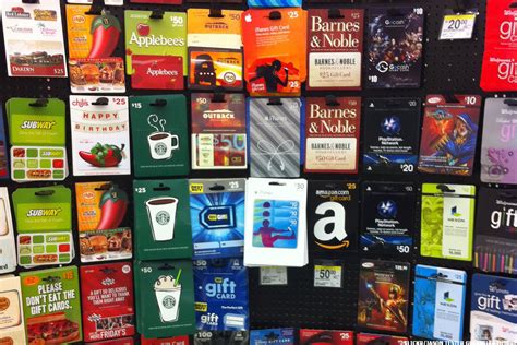 You can buy bitcoins with the gift card that most brands, online stores and shopping centers offer. 9 Holiday Gift Cards That Give You Something for Nothing ...