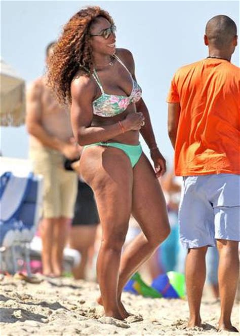 Serena Williams Shows Off Bikini Body On Holiday Rediff Sports