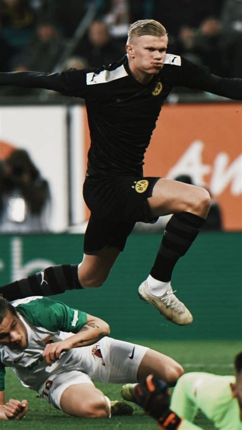 View the player profile of erling haaland (dortmund) on flashscore.com. Erling Haaland in 2020 | Good soccer players, Football ...