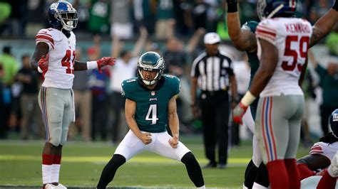 Undisciplined Giants Are Winless After Sloppy Loss To Eagles