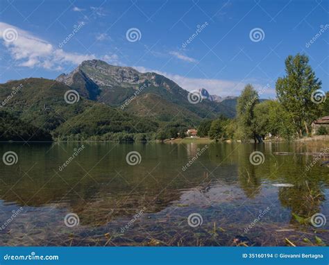 Lake Gramolazzo Apuan Alps Stock Photo Image Of Altitude 35160194
