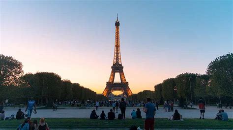 quÉ hacer en parÍs de noche